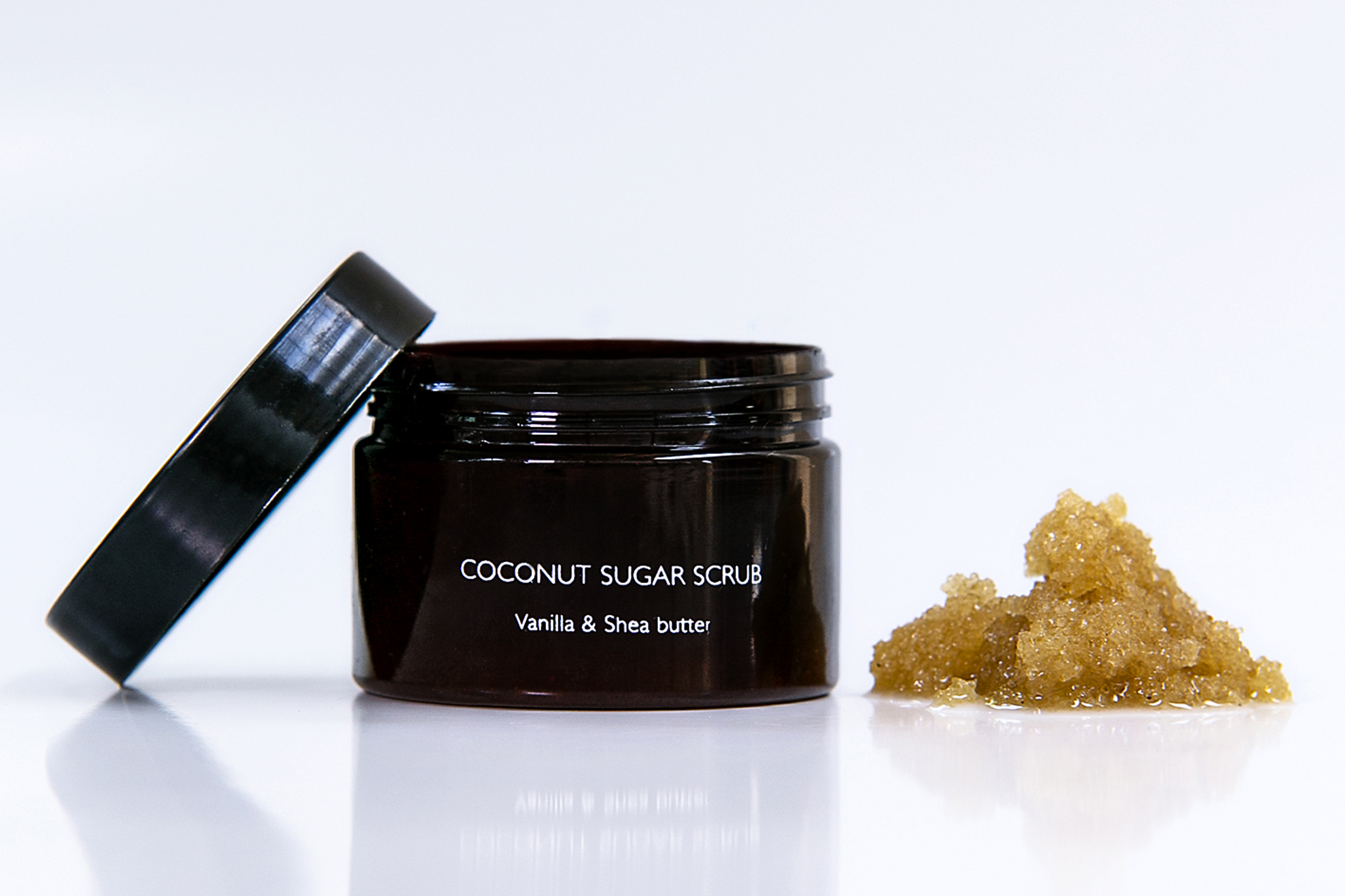  COCONUT SUGAR SCRUB VANILLA & SHEA BUTTER