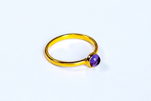 SMALL NATURAL AMETHYST RING